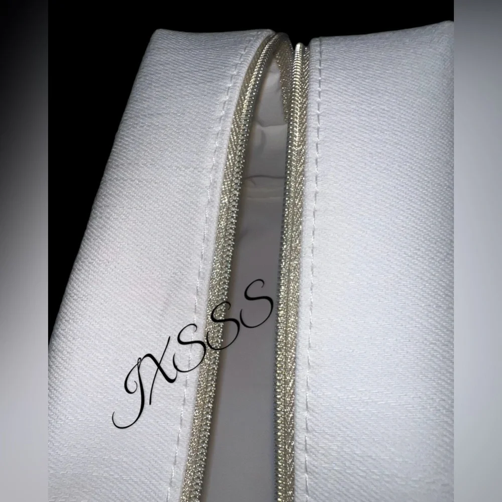 White-Gold Dior Beauty *VIP EXLUSIVE* Cosmetic-Makeup Bag